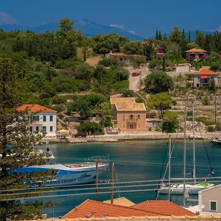 Villa Leonie By Vintage Travel