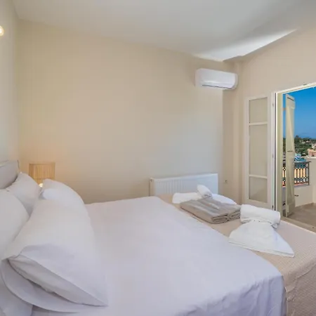 Villa Leonie By Vintage Travel