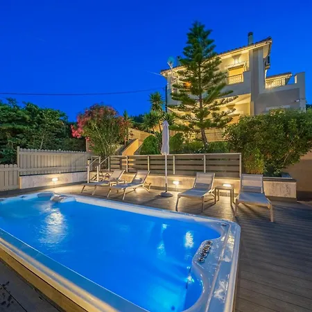 Leonie Villa Fiskardo